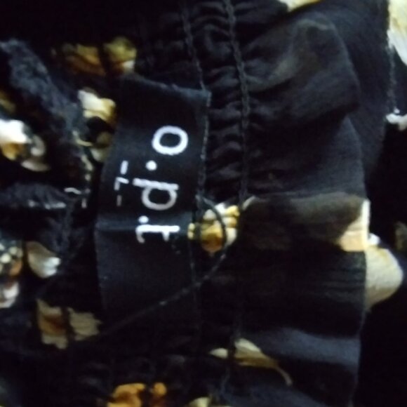 O.P.T. Floral Ruffle Neck Blouse Large Black Sheer Long Sleeve Romantic Top - Picture 15 of 15